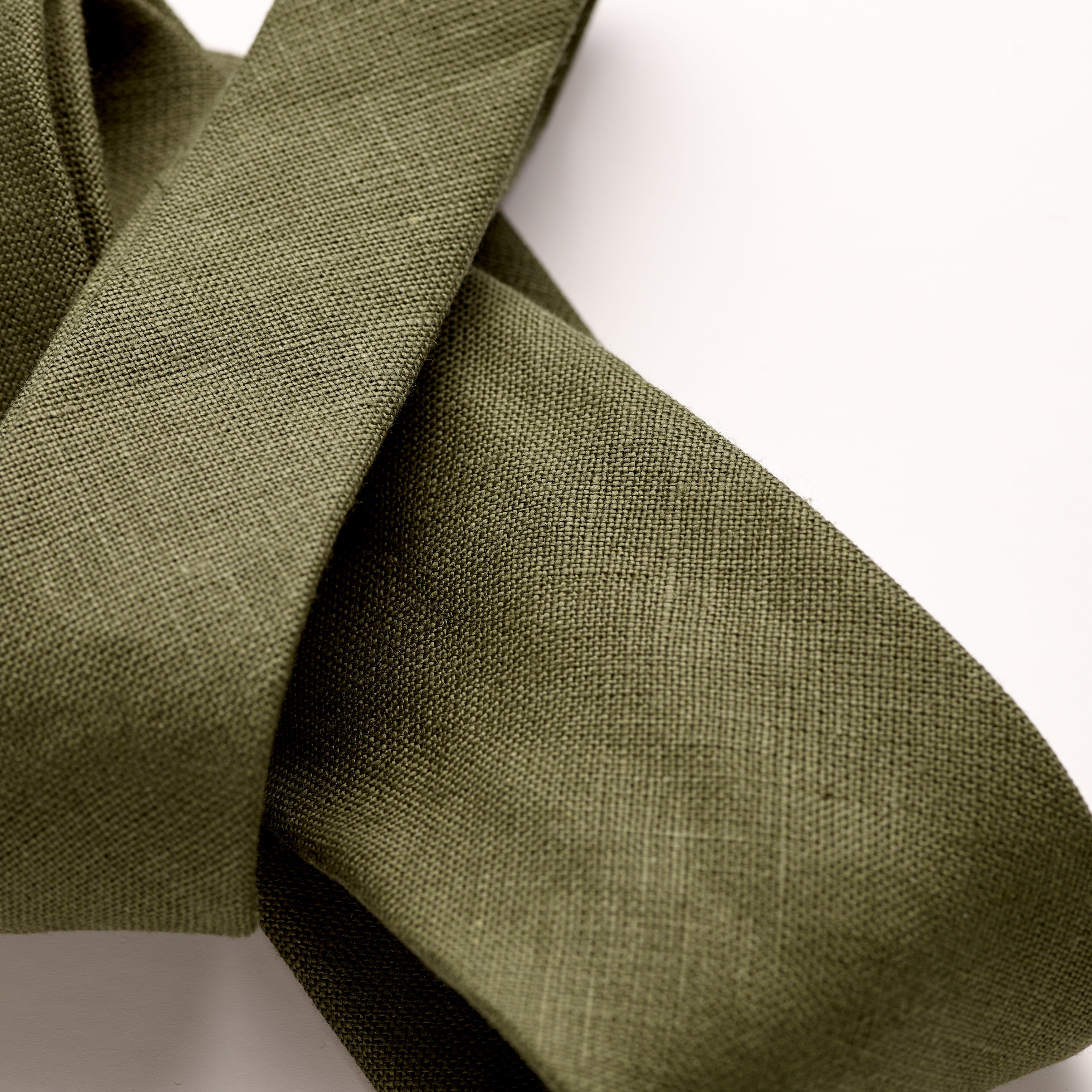 Fox 4 Fold Green Linen Tie